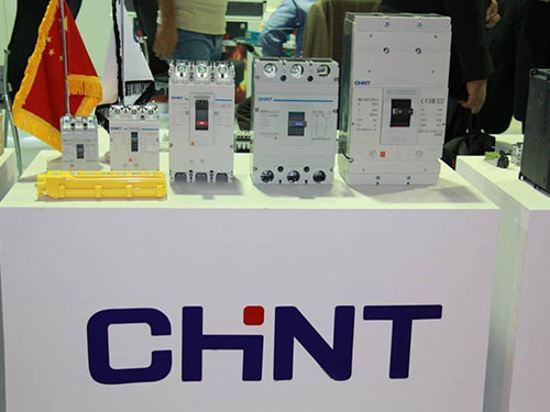 غرفه شرکت نیرو تجهیز توان در نمایشگاه صنعت برق یزد- سال 1398